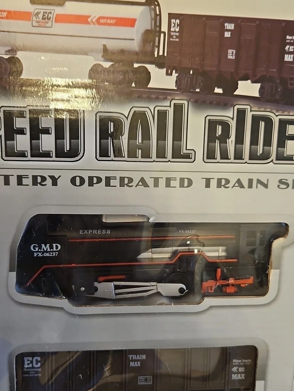 League Lines Speed Rail Rider Battery Operated Train Set Black & Red Like New